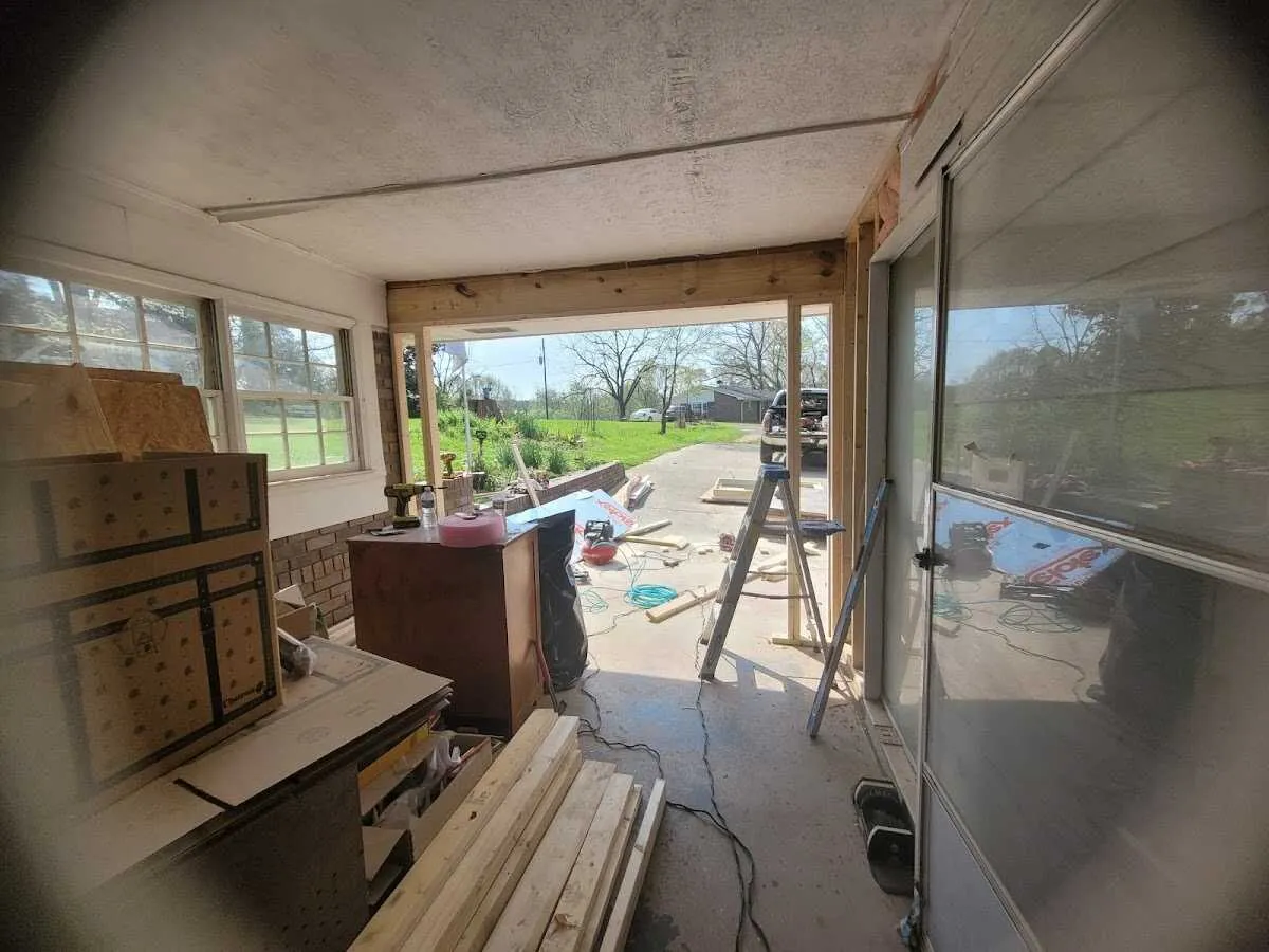 Air movers and dehumidifier for Drying & Dehumidification in Richfield